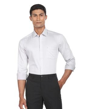 manhattan micro print slim fit shirt with patch pocket