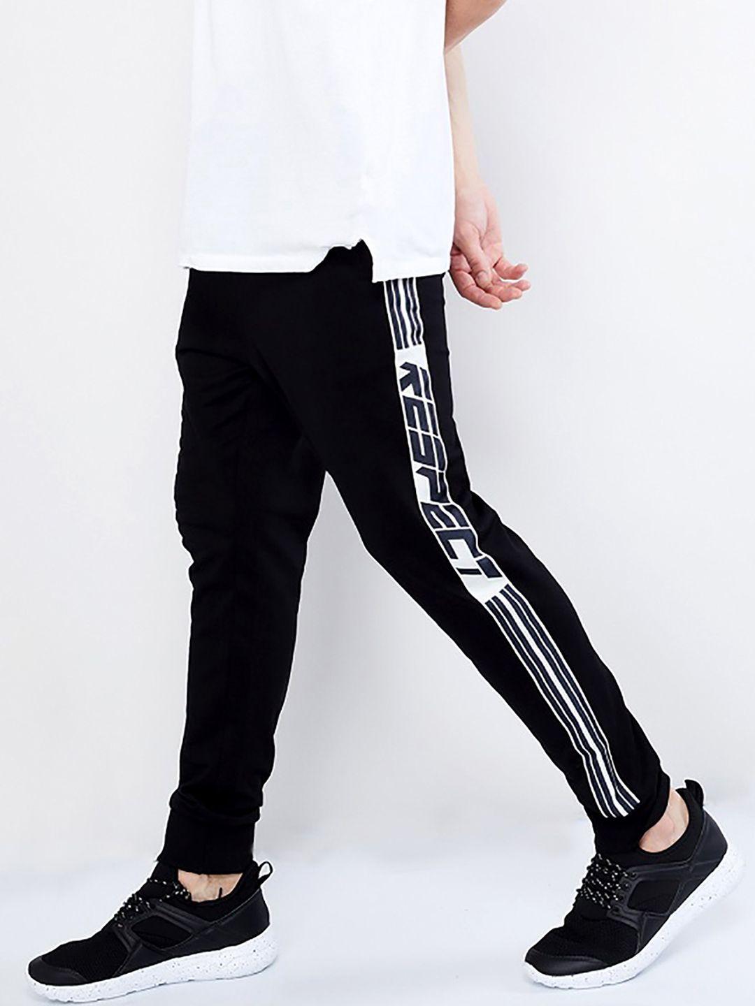 maniac men black solid slim-fit joggers