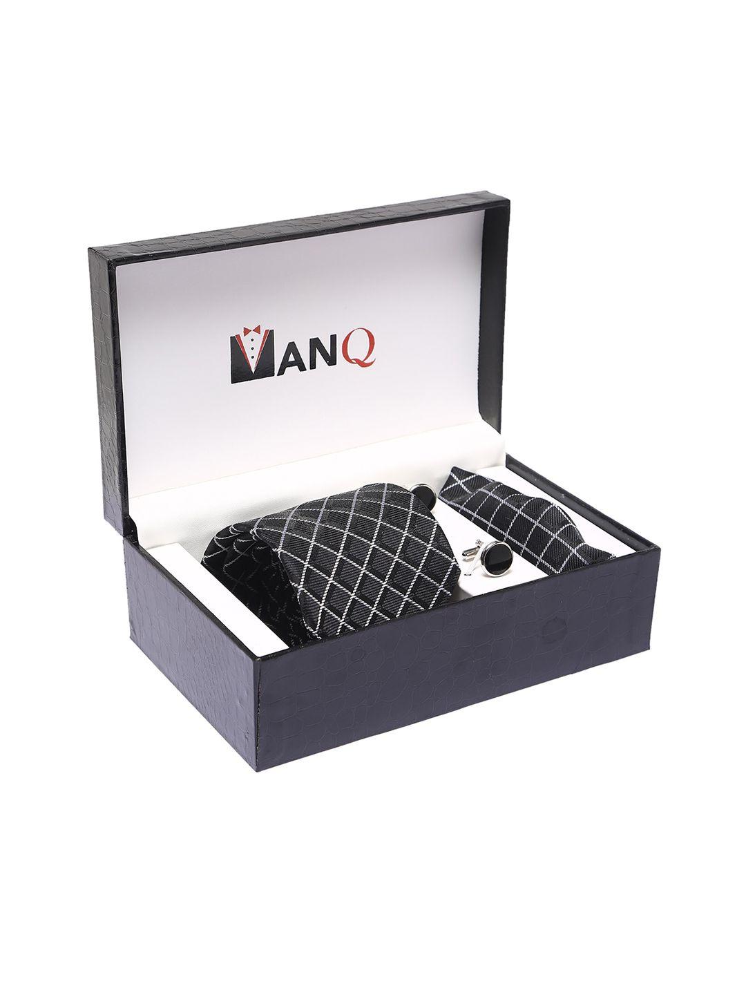 manq men black & white accessory gift set