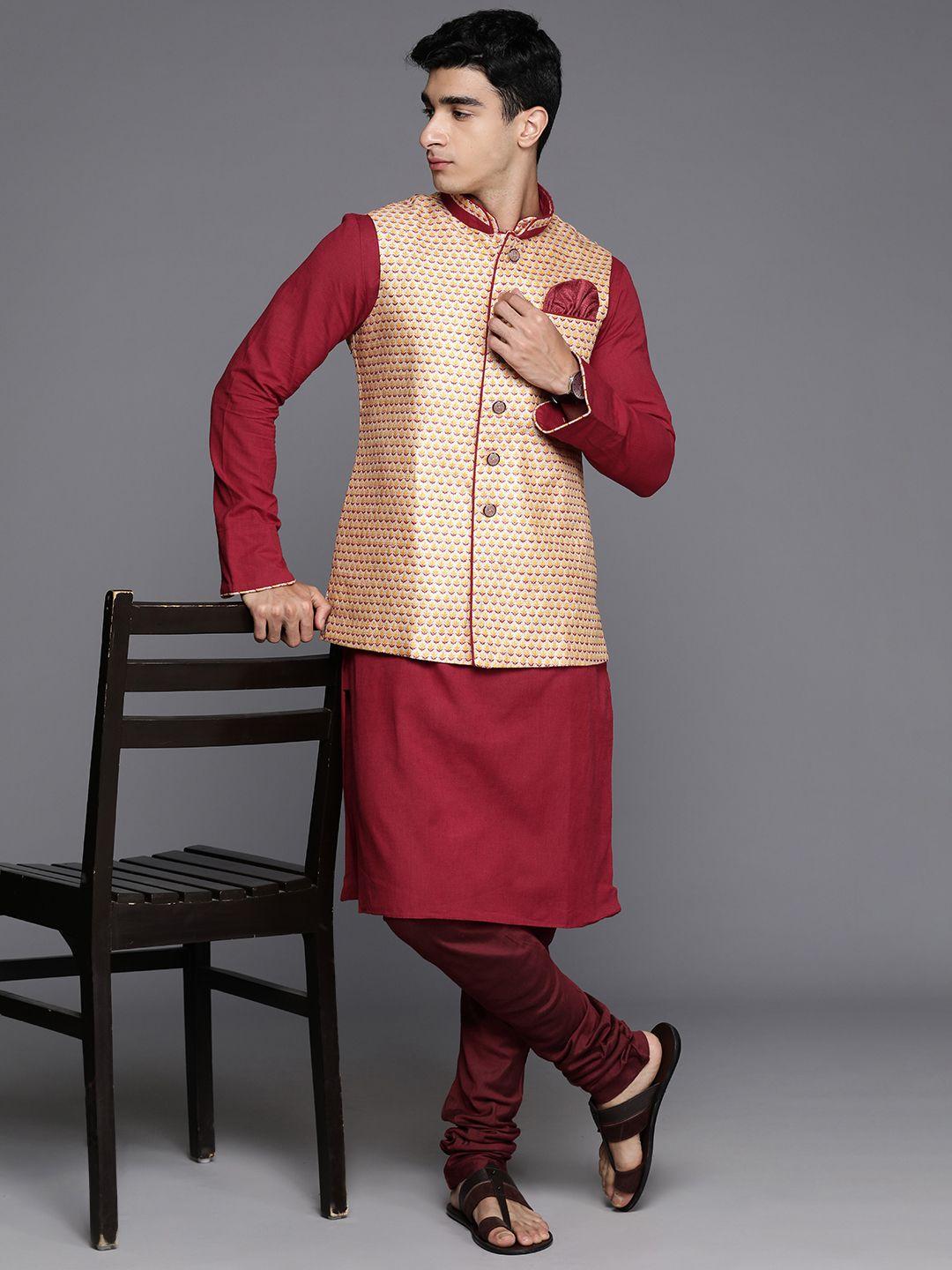 manu men solid kurta with churidar & nehru jacket