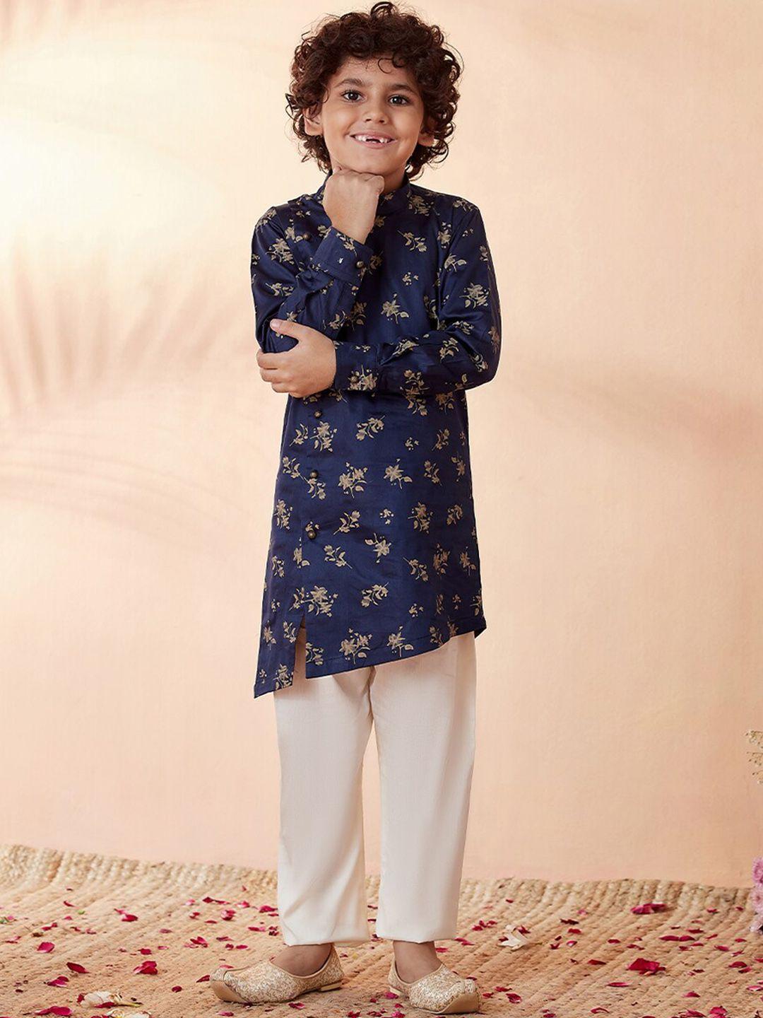 manyavar boys navy blue & white floral printed kurta with pyjama