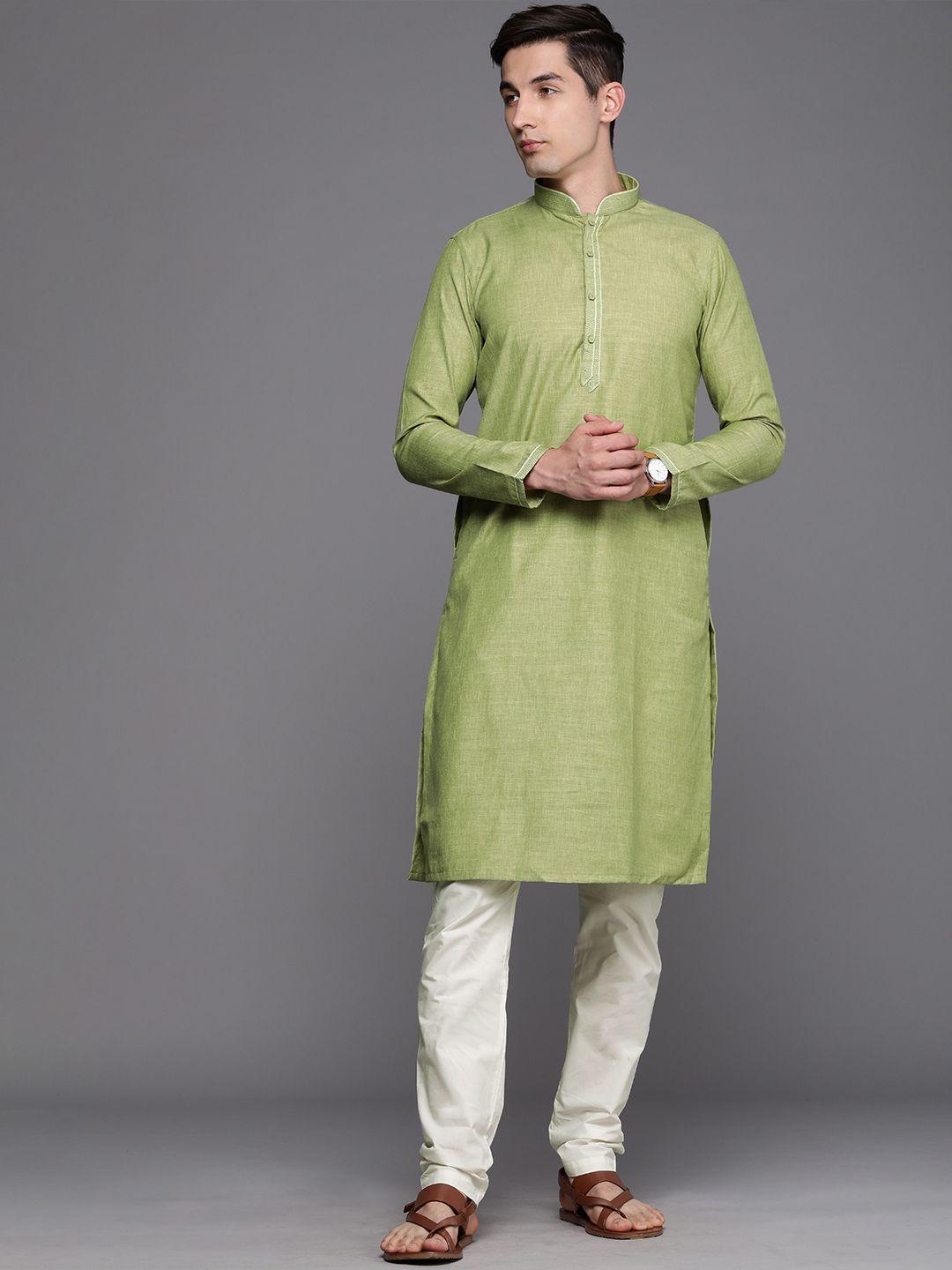 manyavar men green solid kurta with churidar