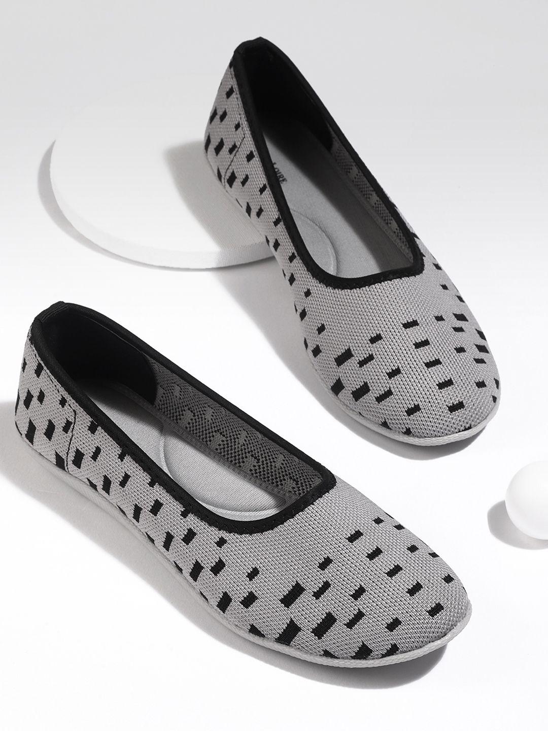 marc loire women grey & black woven design ballerinas