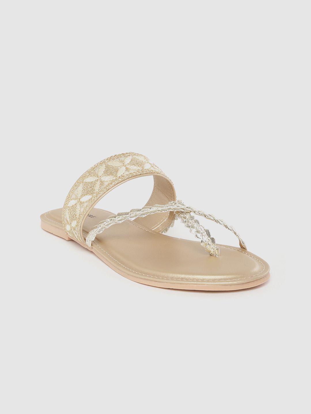 marc loire women off-white & gold-toned embroidered one toe flats