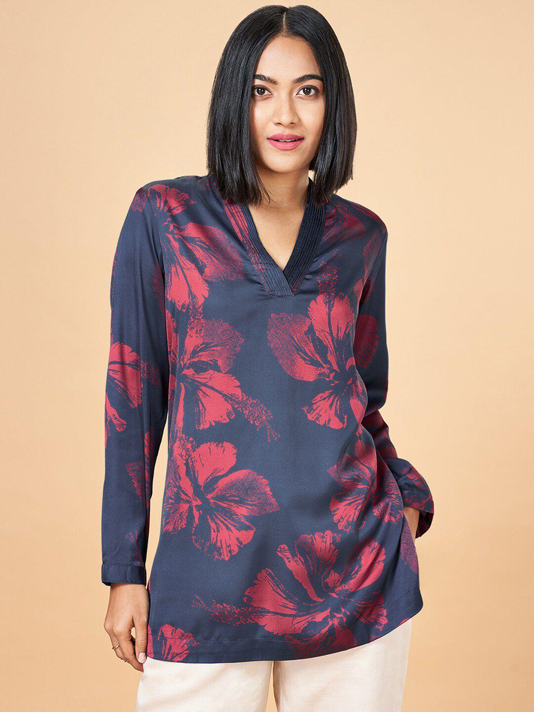 marigold lane floral printed satin top