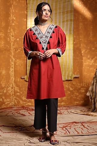 maroon cotton embroidered tunic set