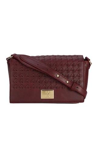maroon solid casual pu women handbag