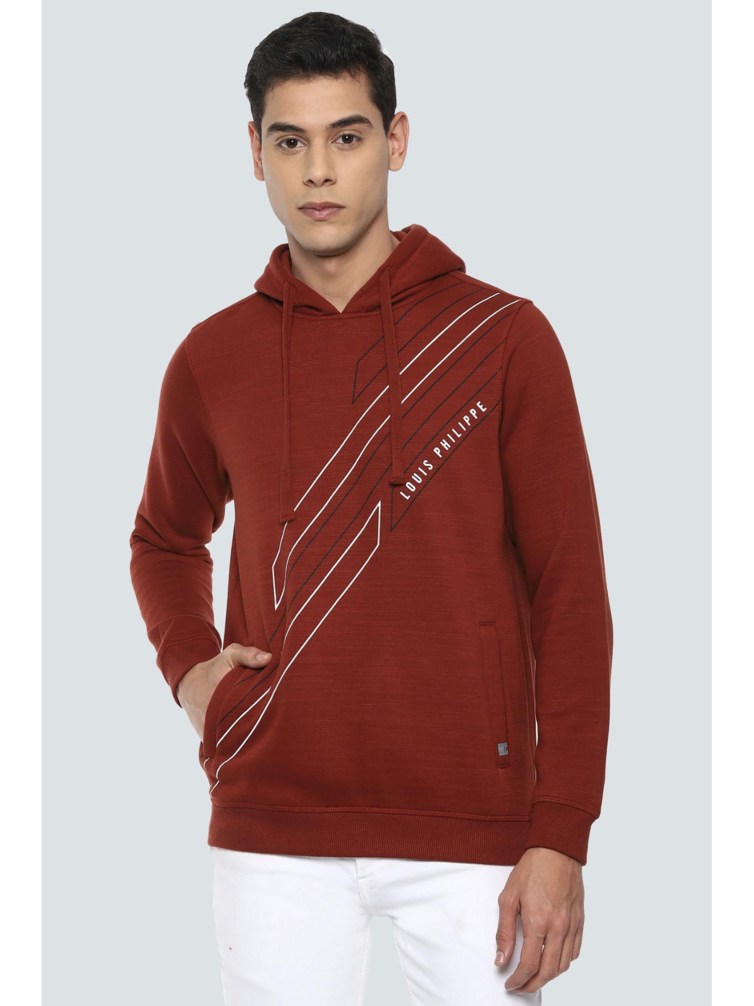 maroon sweatshirt