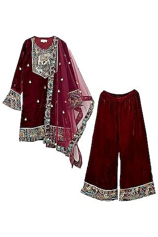 maroon-velvet-zari-embroidered-kurta-set-for-girls