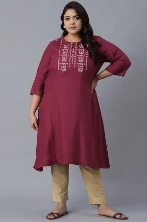 maroon a-line kurta with embroidery