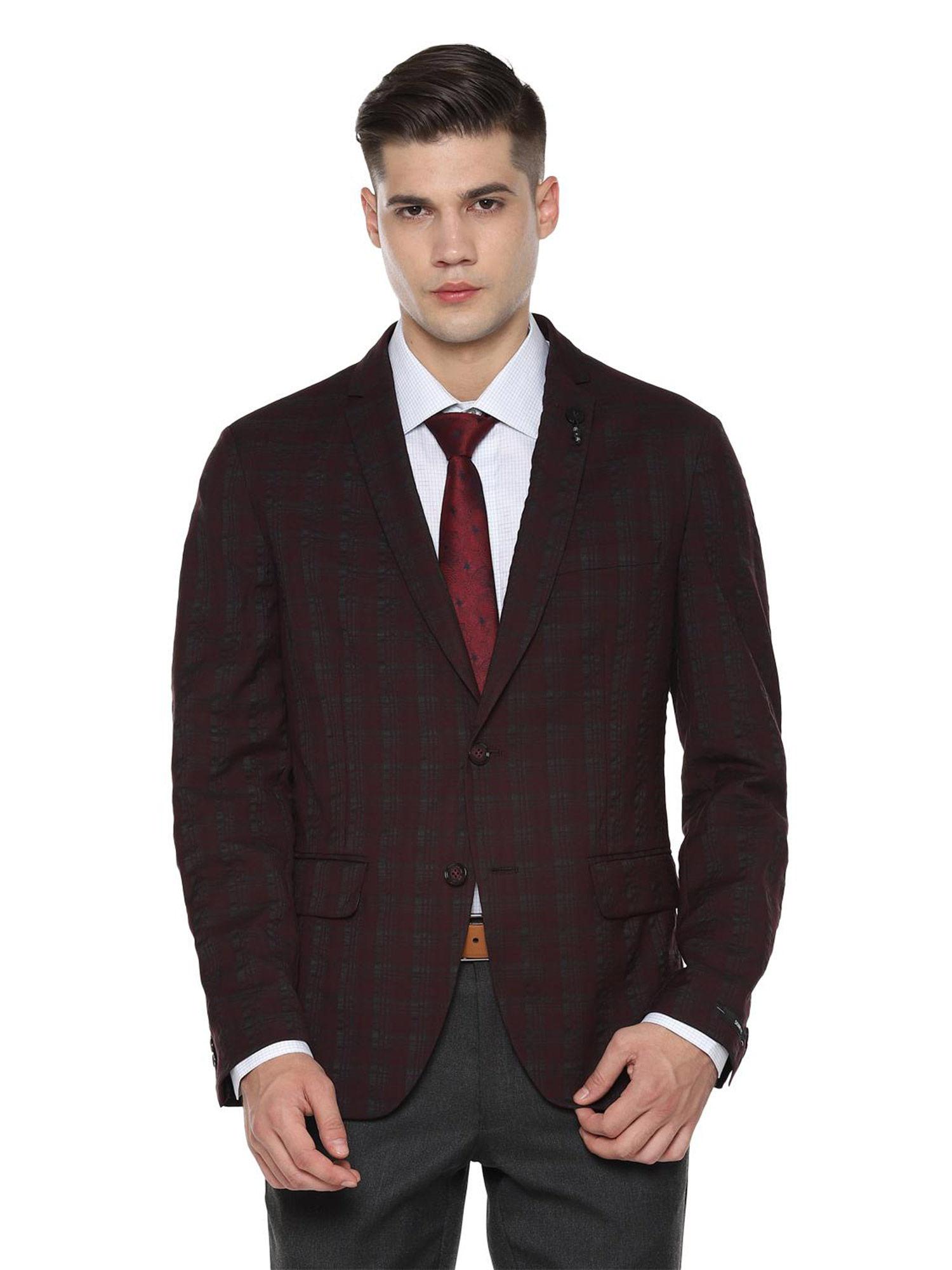 maroon blazer