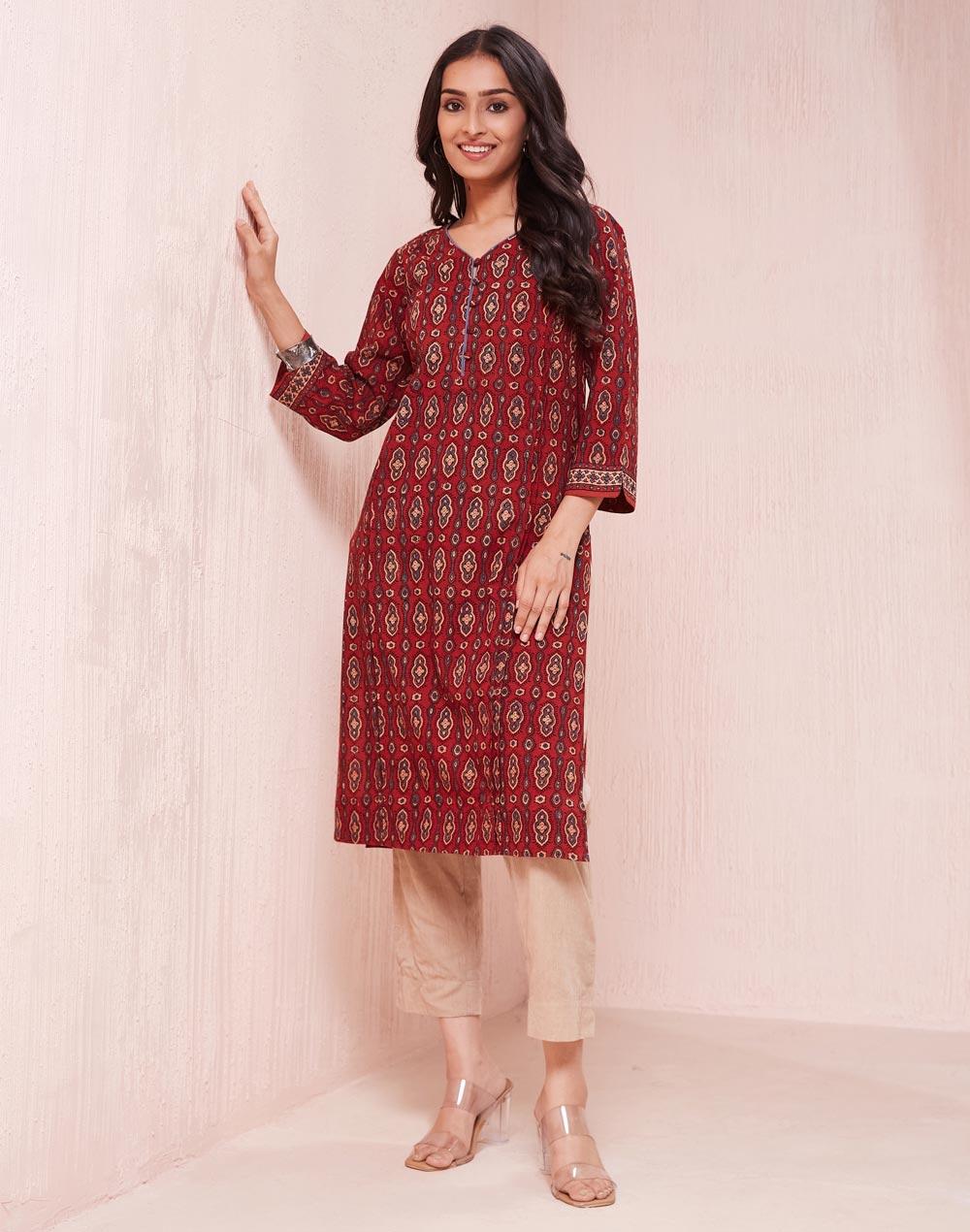 maroon cotton ajrakh printed knee length kurta