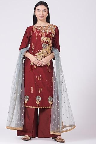 maroon embroidered kurta set