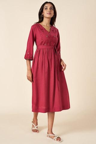 maroon embroidered v neck casual calf-length 3/4th sleeves women regular fit dress