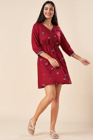 maroon embroidered v neck casual calf-length 3/4th sleeves women regular fit dress