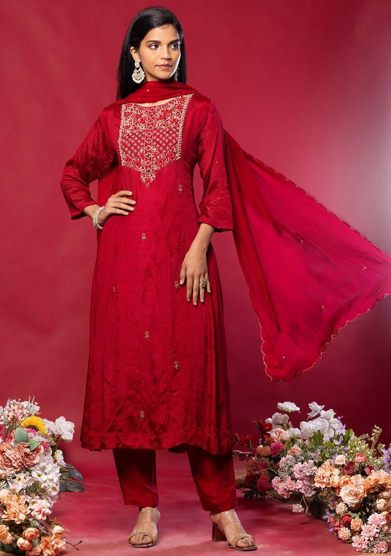 maroon floral hand embellished kurta set with pants and organza dupatta