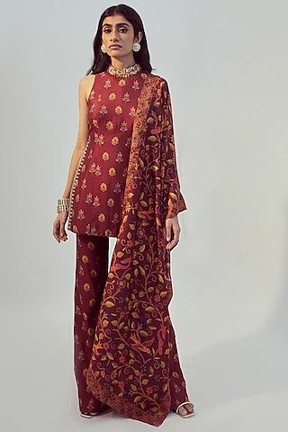 maroon hand embroidered kurta set