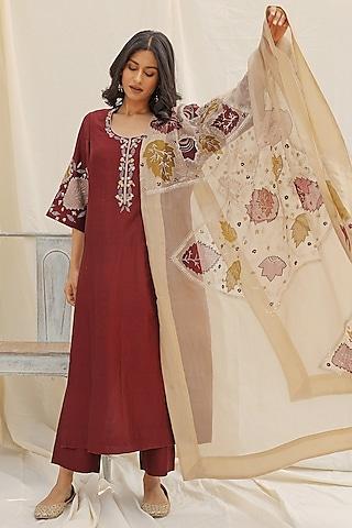 maroon hand embroidered kurta set