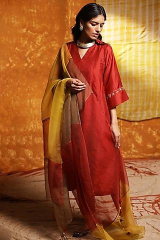 maroon handloom silk hand embroidered kurta set