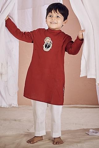 maroon linen embrooidered kurta set for boys