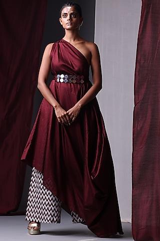 maroon one shoulder cape set