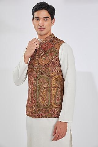 maroon polyester yarn bundi jacket