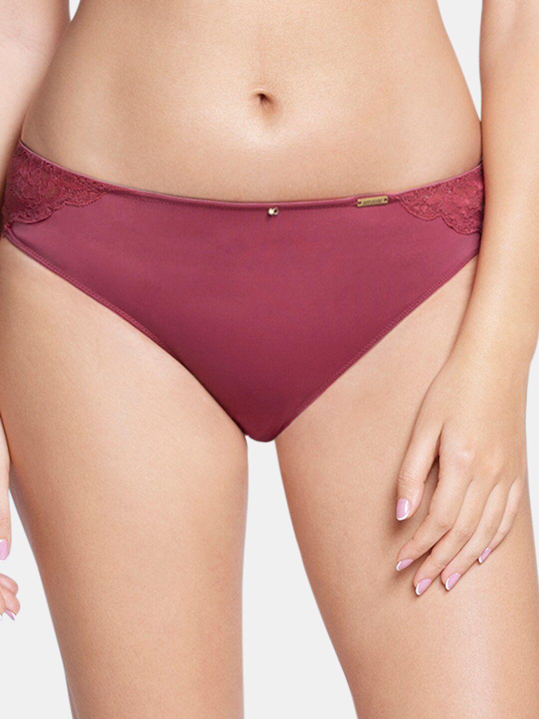 maroon print three-fourth coverage low rise seamed brazillian panty - pan87101