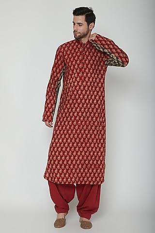 maroon printed kurta set