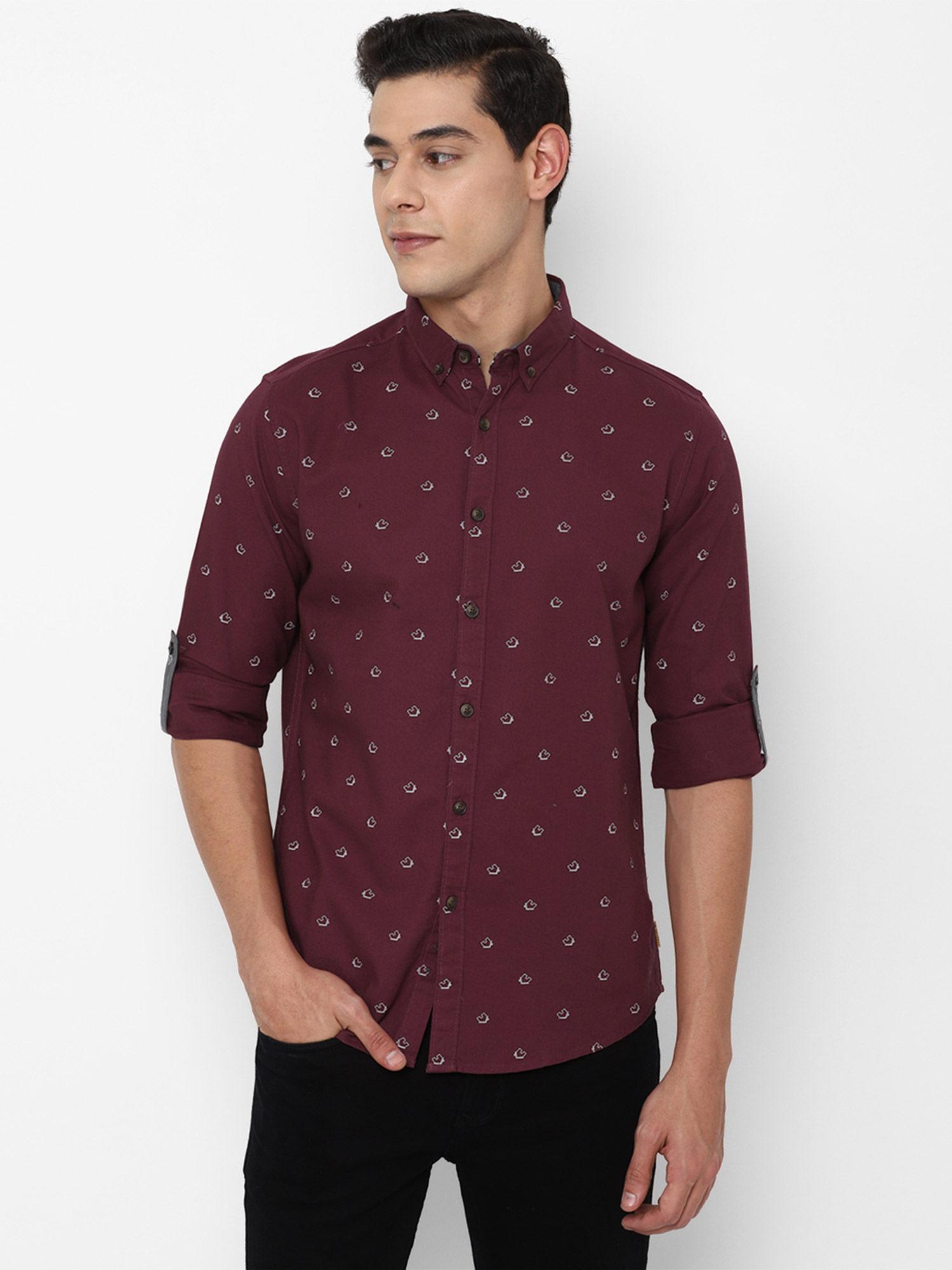 maroon printed shirt