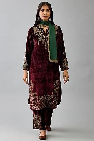 maroon silk velvet handblock printed & sequins work kurta set