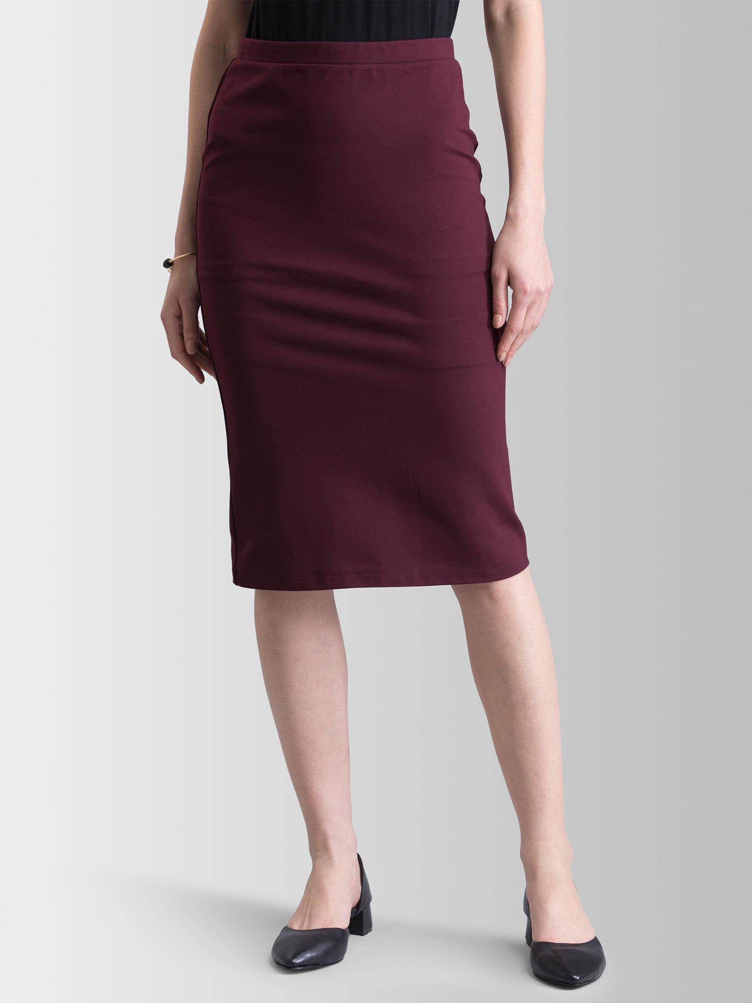 maroon solid knee skirt