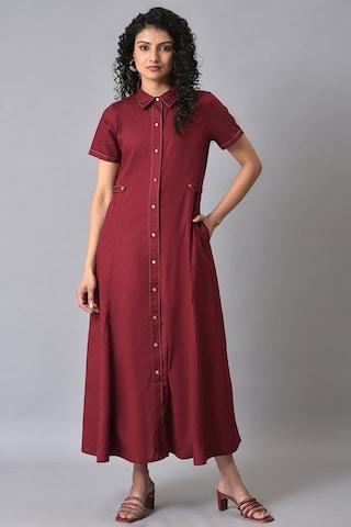 maroon solid regular collar casual ankle-length short sleeves women regular fit dress