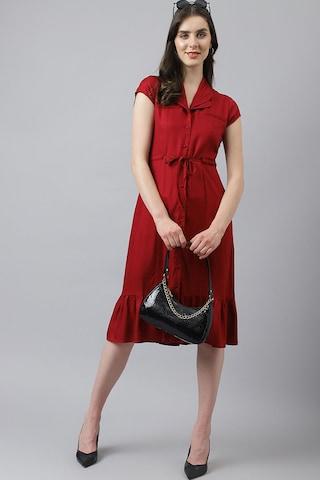 maroon solid regular collar casual calf-length short sleeves women flared fit dress