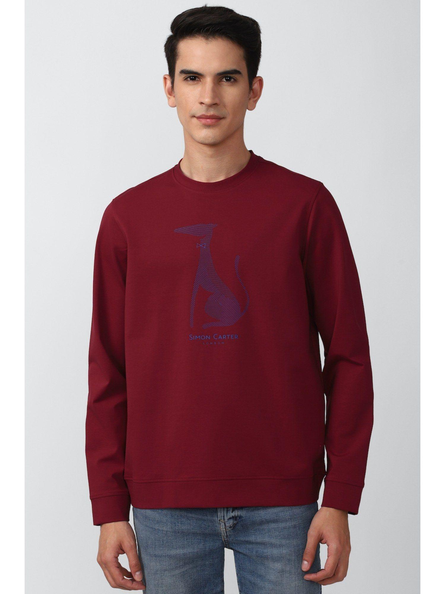 maroon sweatshirt