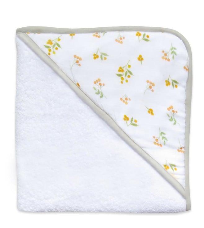 masilo white hooded towel - fall berries (baby - 30 x 30 inches)