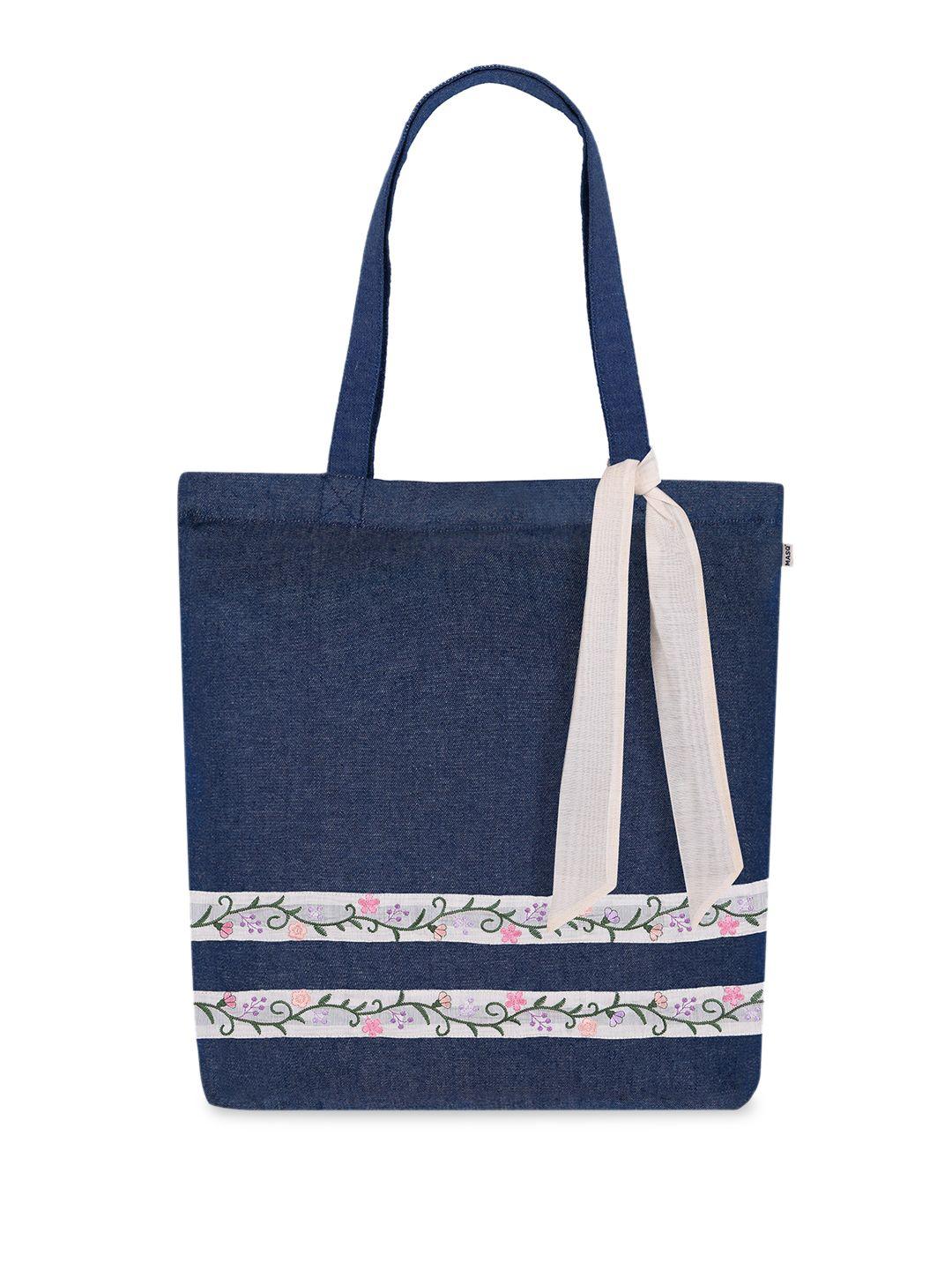 masq printed structured tote bag with tasselled