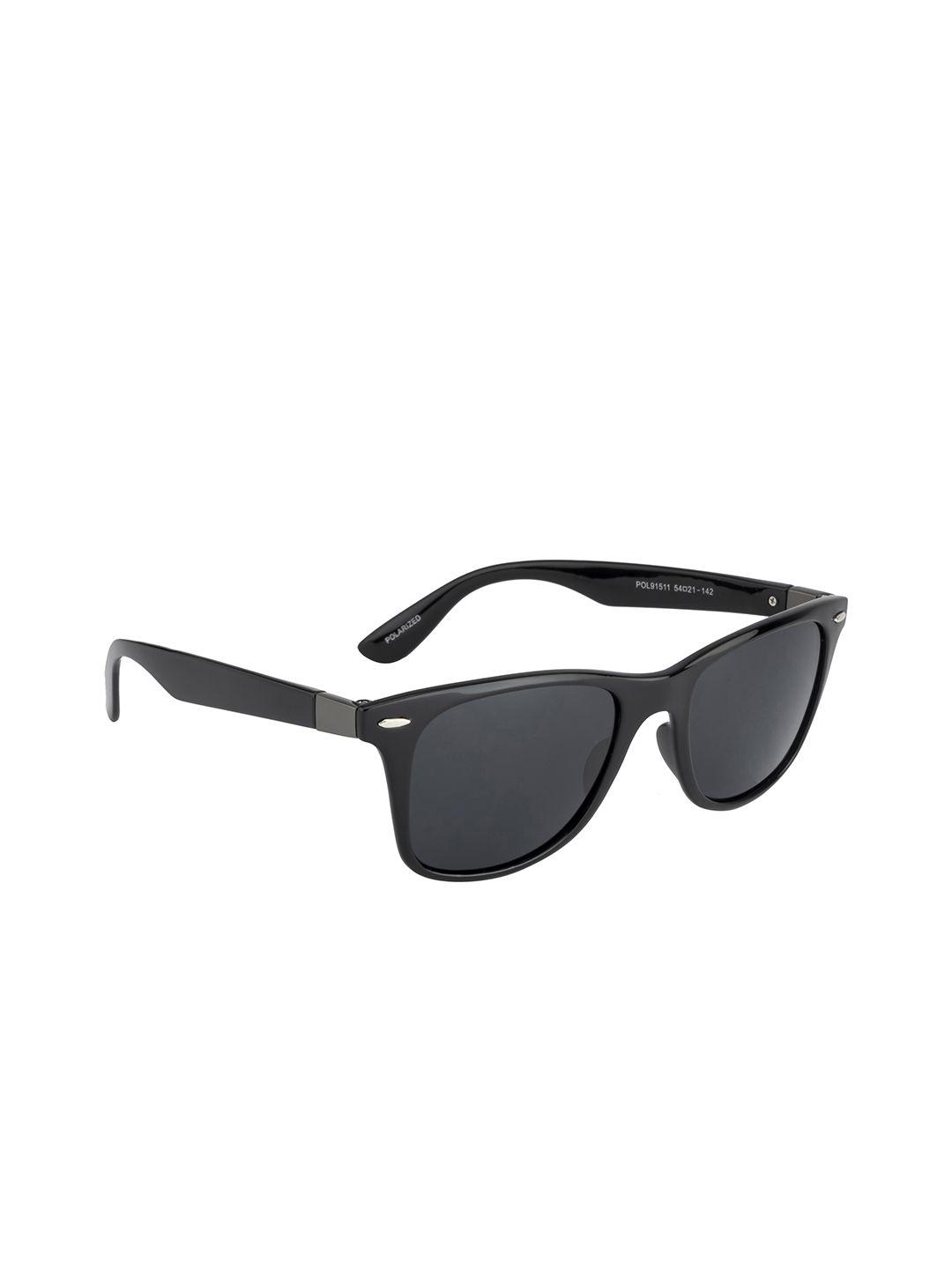 mast & harbour unisex black lens & black wayfarer sunglasses with polarised and uv protected lens