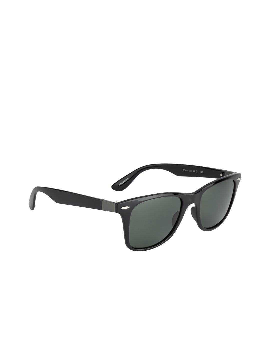 mast & harbour unisex green lens & black wayfarer sunglasses with polarised and uv protected lens