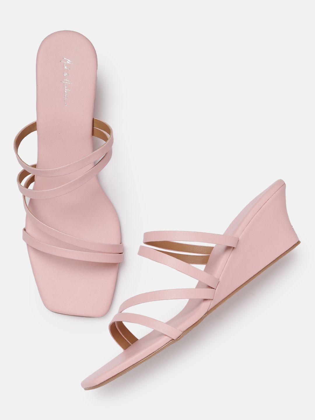 mast & harbour women peach-coloured solid wedges