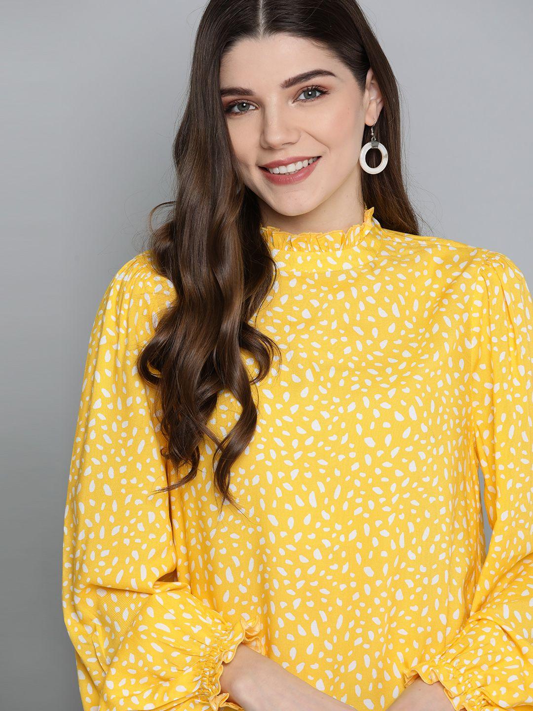 mast & harbour yellow & white ecovero printed puff sleeves top