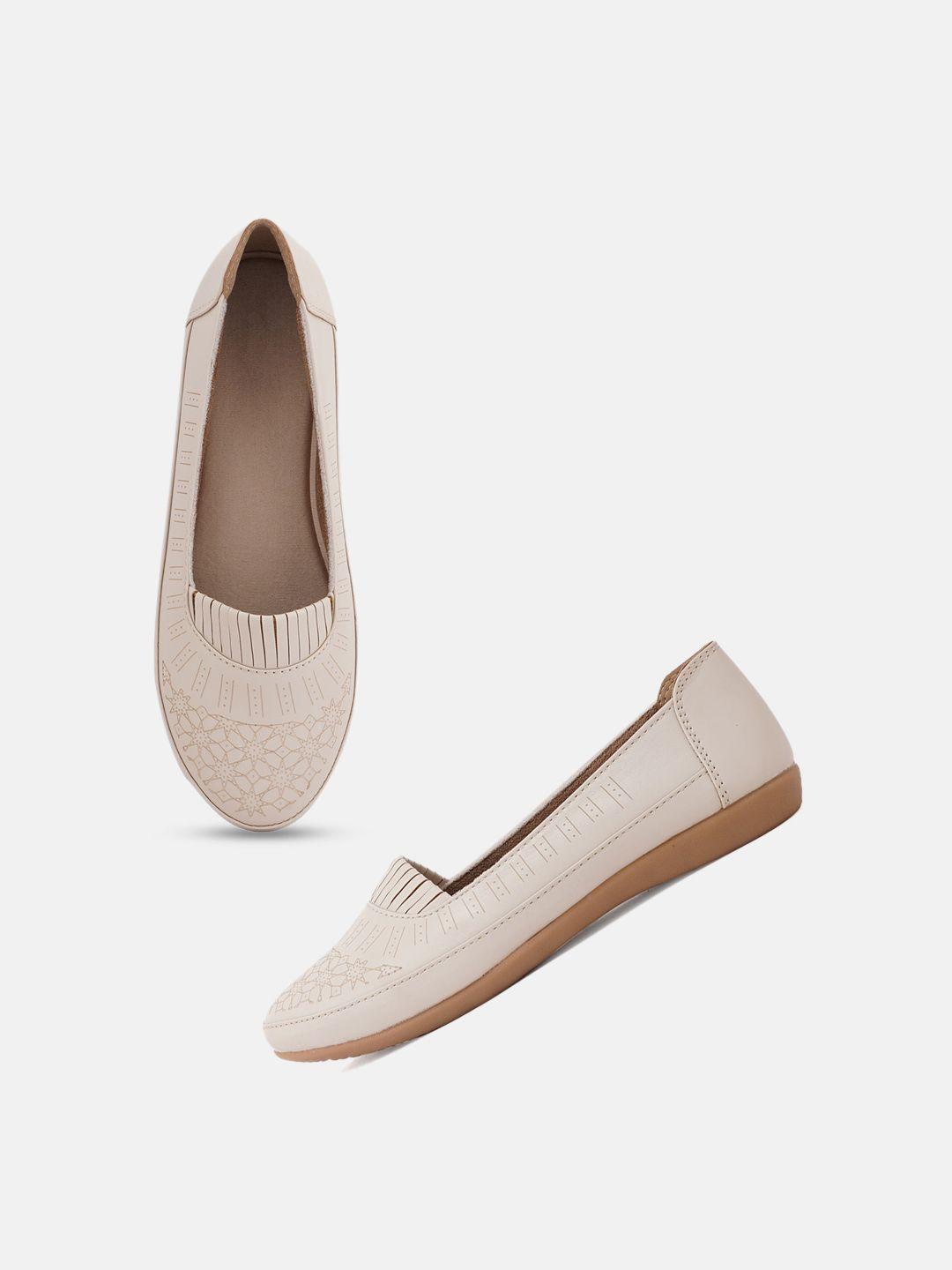 mast & harbour women cream-coloured ballerinas with bows flats