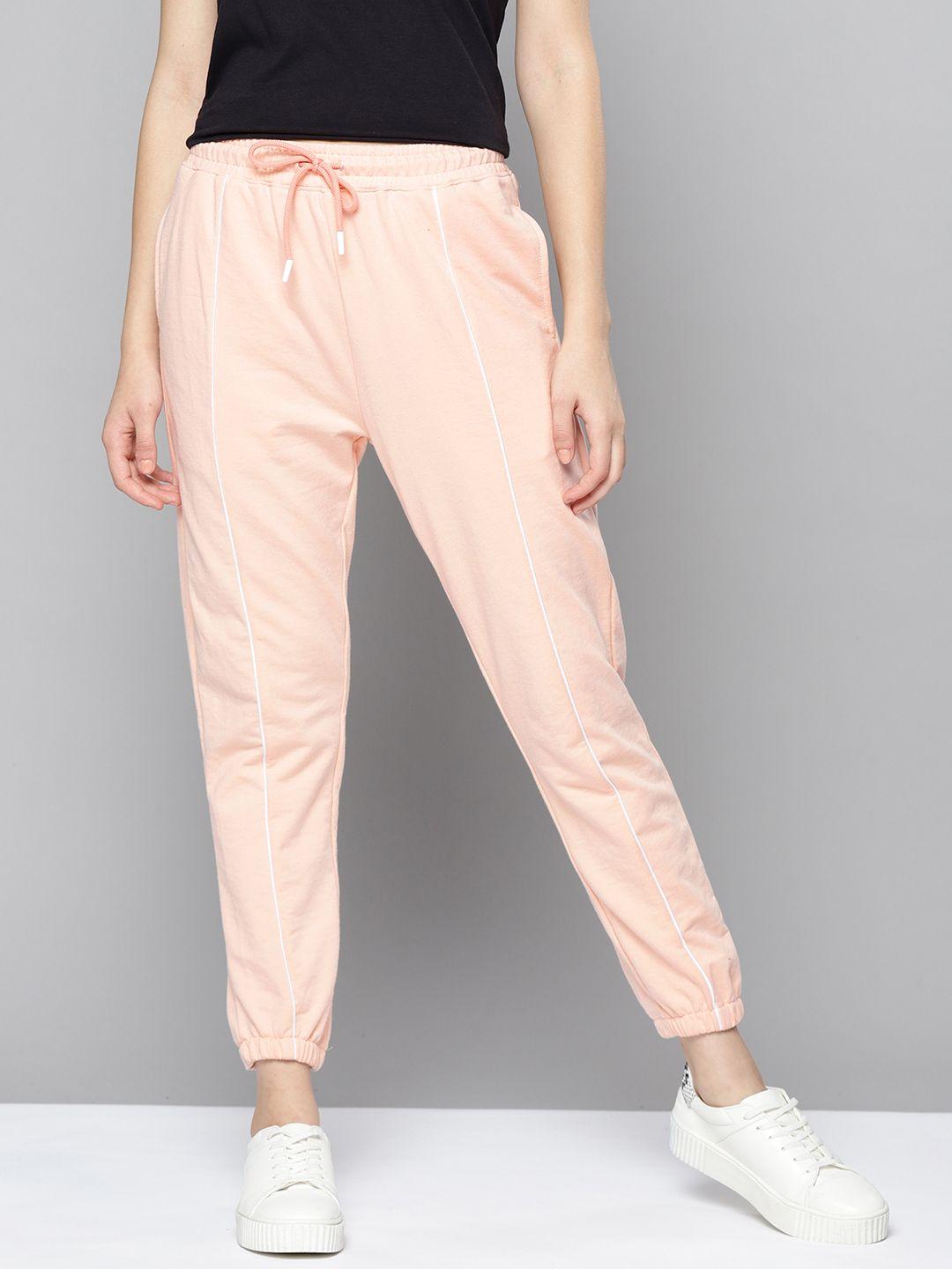 mast & harbour women peach-coloured solid cropped joggers