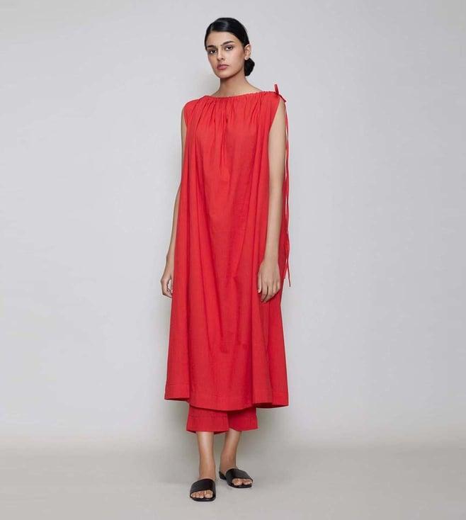 mati red yupa aakaar dress