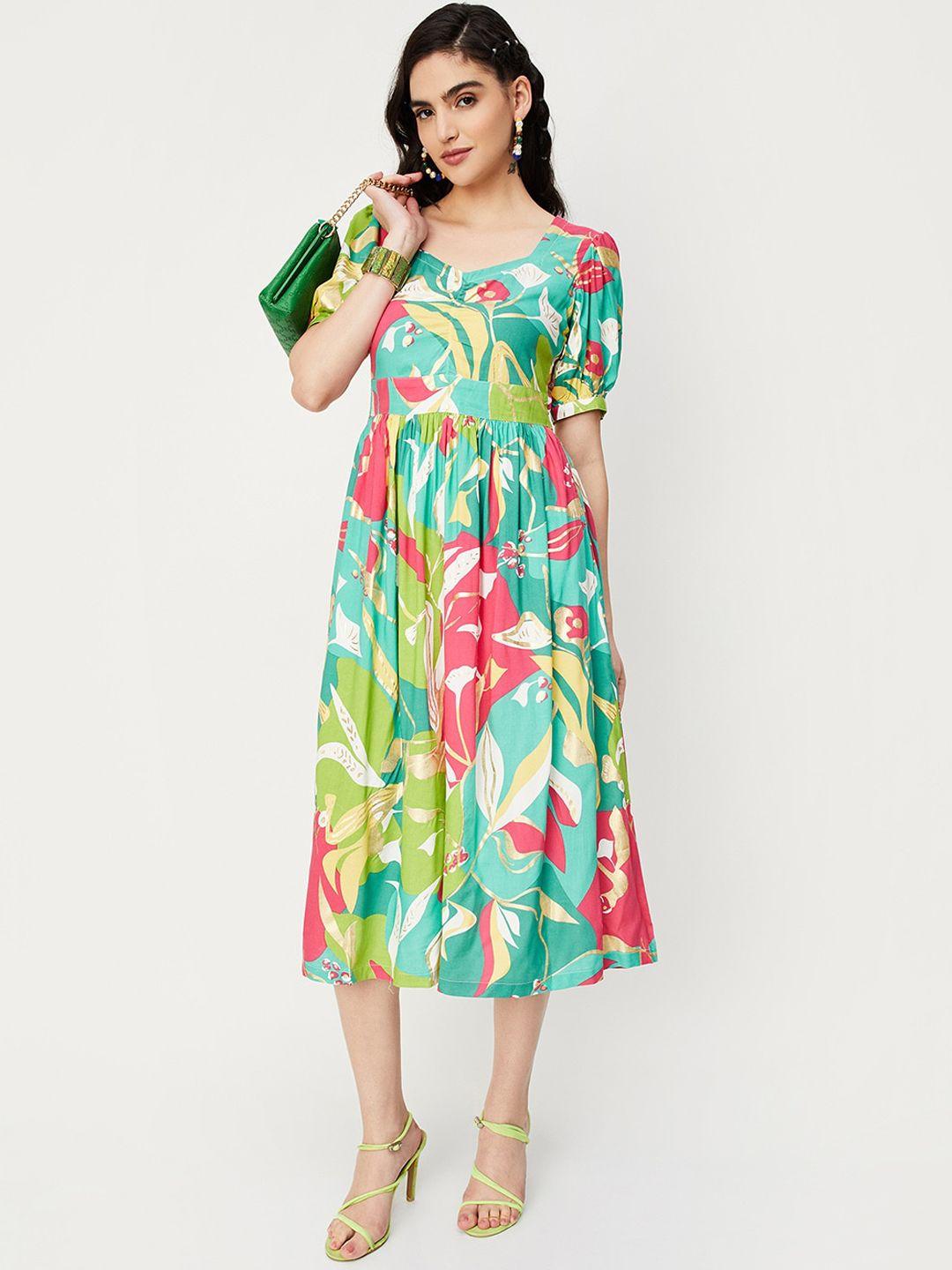 max-abstract-printed-sweetheart-neck-puff-sleeves-fit-&-flared-midi-dress