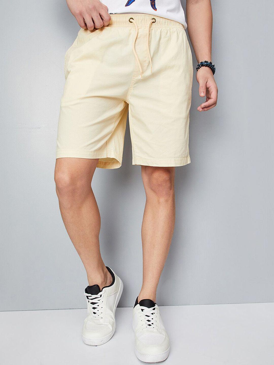 max men mid-rise regular shorts