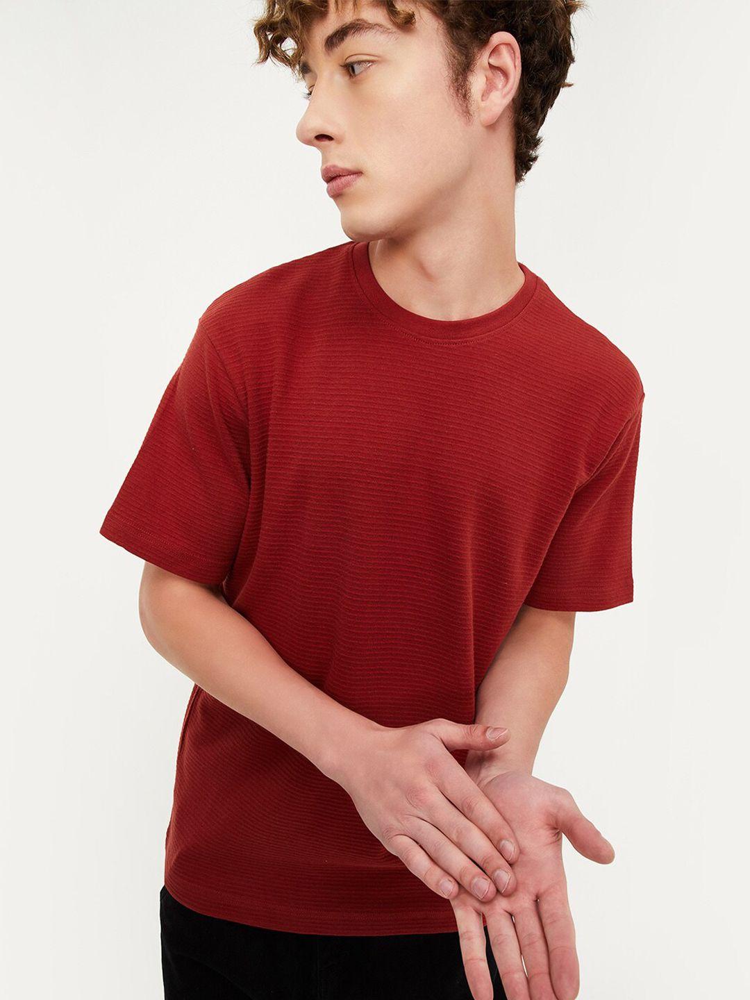 max men red v-neck pockets t-shirt