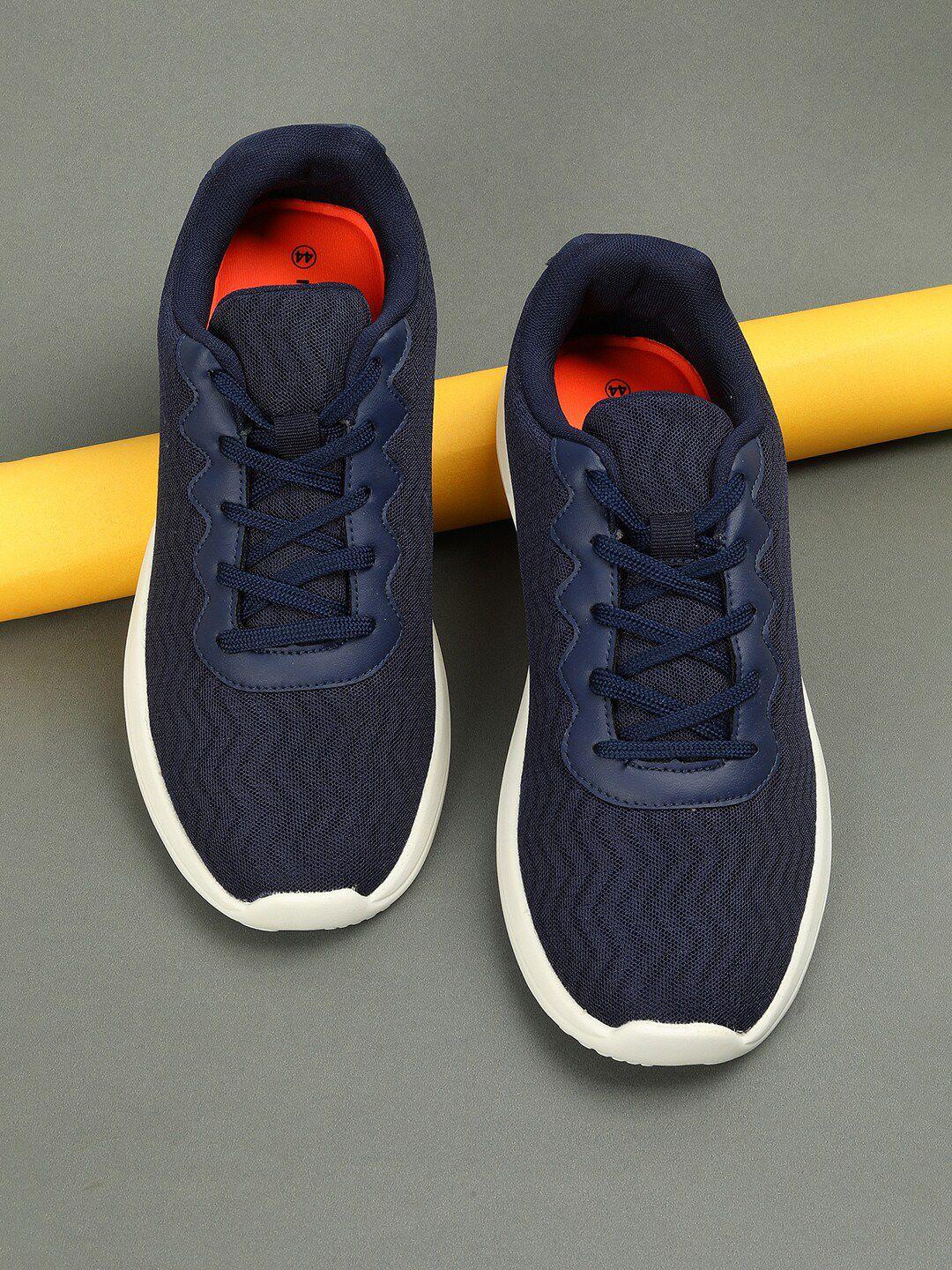 max men textured lace-up running shoes