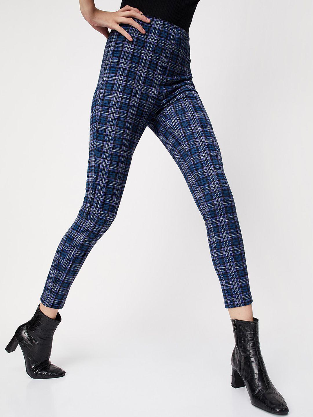 max women checked skinny fit mid rise trousers