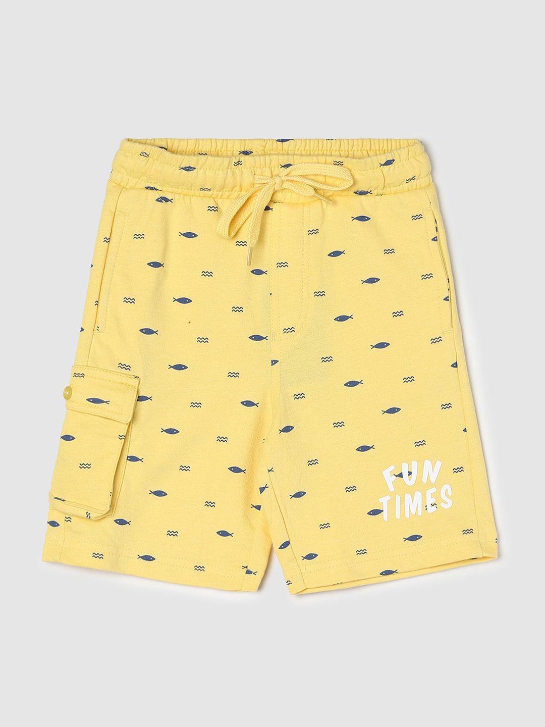 max boys conversational printed mid rise pure cotton shorts