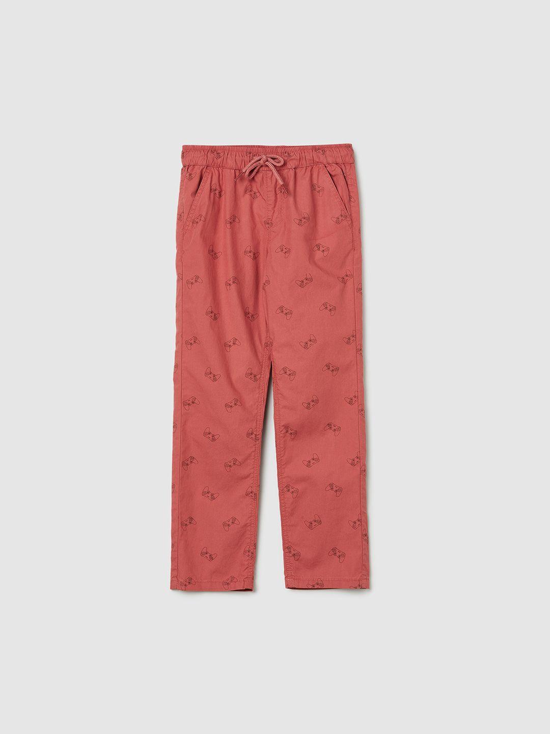 max boys conversational printed mid-rise pure cotton trousers